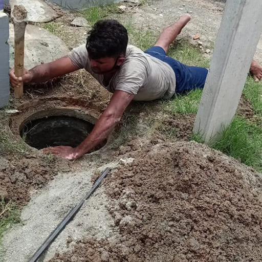 TS-Septic-Tank-Cleaning-Services-Gallery10