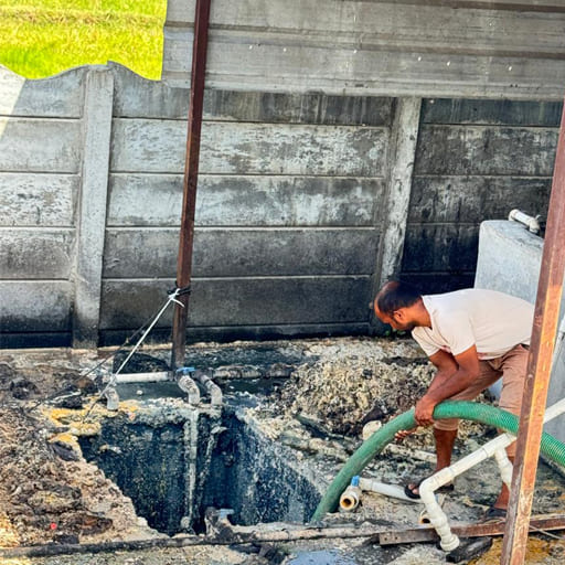 TS-Septic-Tank-Cleaning-Services-Gallery52